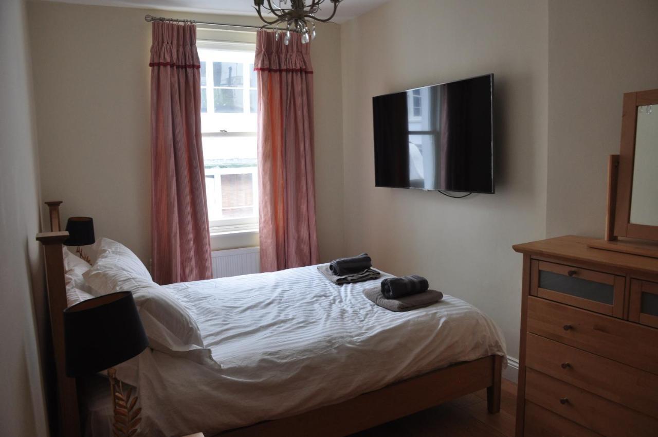 런던 58 Gloucester Mews 빌라 외부 사진